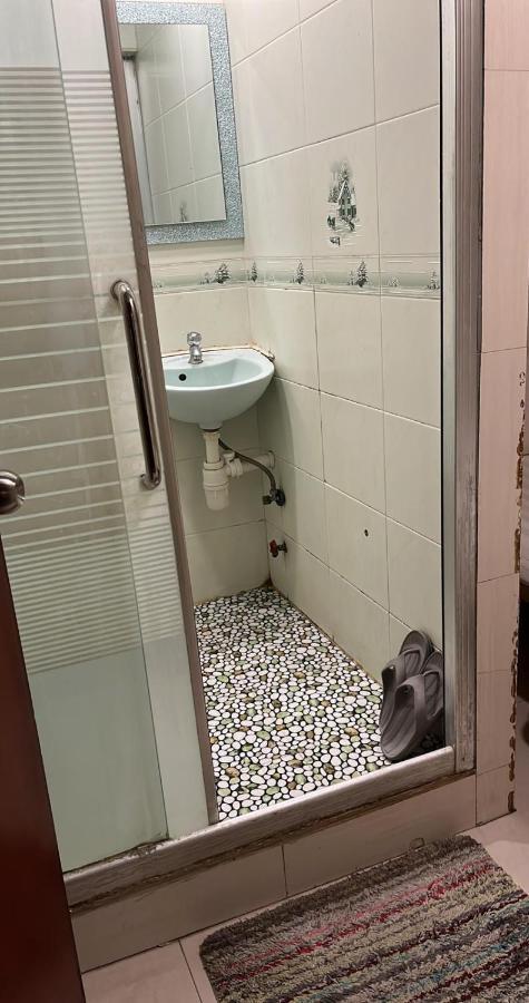 New Hoover Hostel Хонконг Екстериор снимка