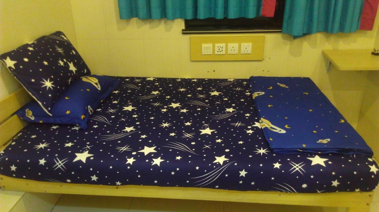 New Hoover Hostel Хонконг Екстериор снимка