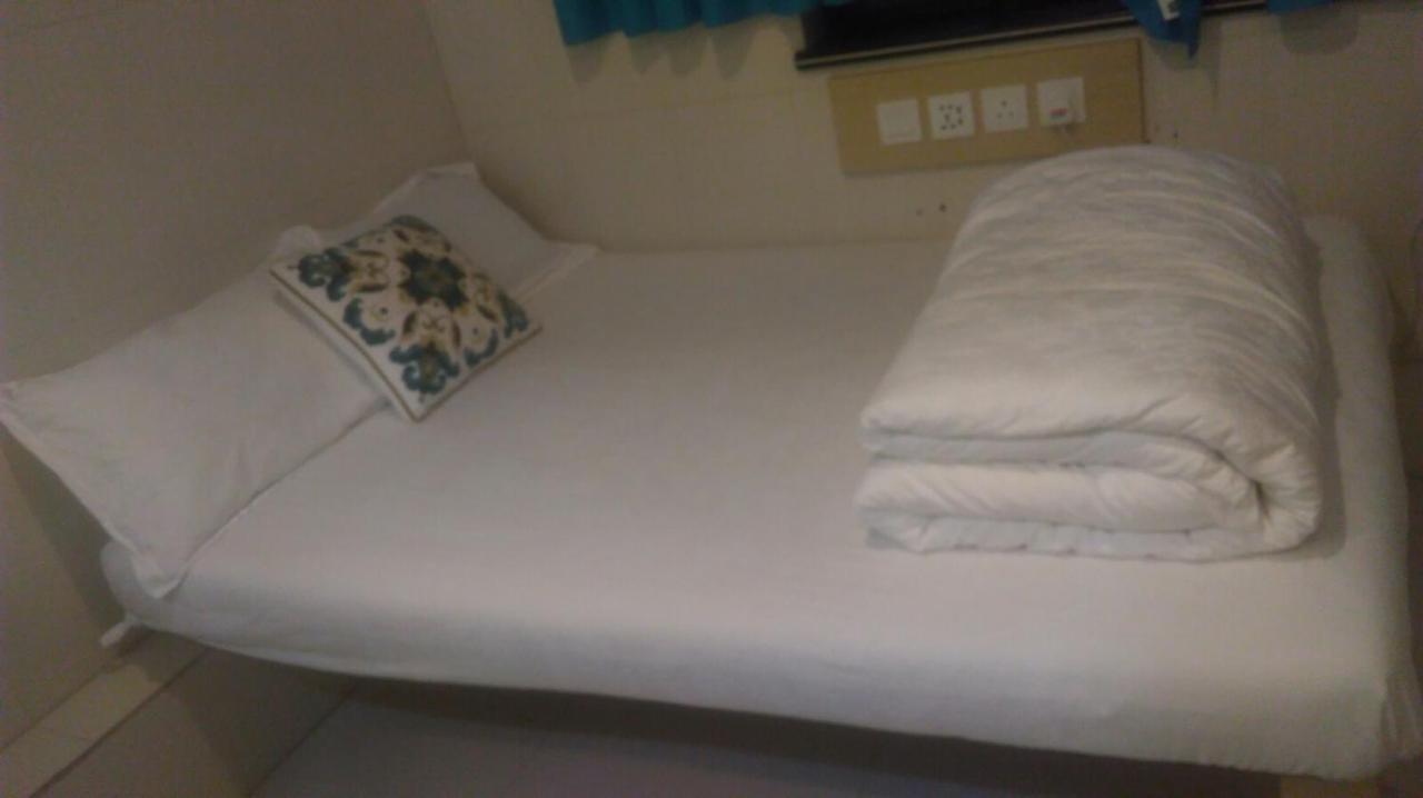 New Hoover Hostel Хонконг Екстериор снимка