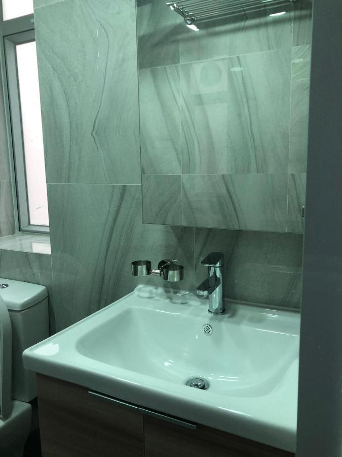 New Hoover Hostel Хонконг Екстериор снимка